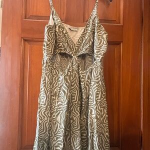 Abercrombie & Fitch Olive Patterned Cut Out Maxi Dress